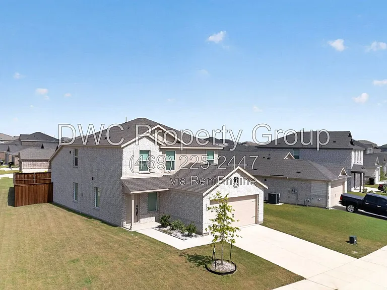 6201 Tilden Ave — Photo 1