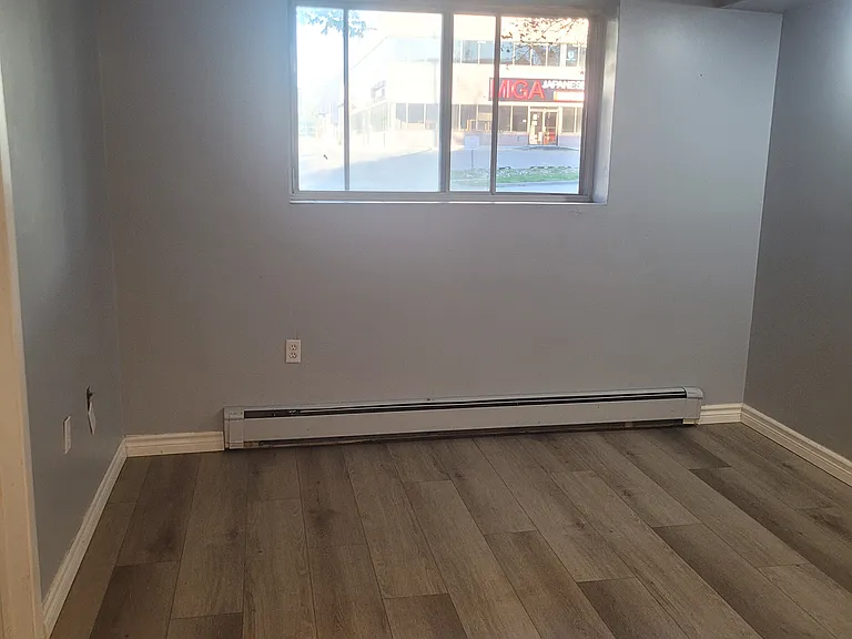 350 Regina St N #G02 — Photo 6