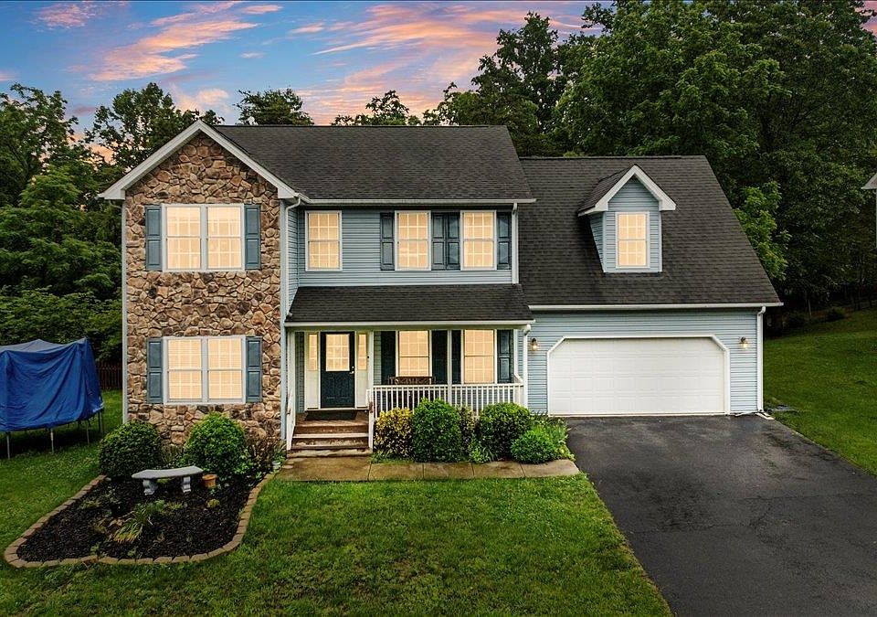 1st image of 1020 Green Ridge Rd