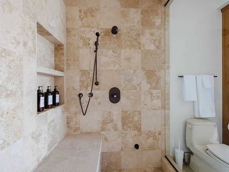 7451 N Las Brisas Ln — Photo 67