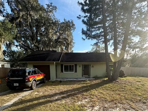 1065 W Magnolia St, Clermont, FL 34711