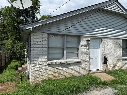 211 Robinwood Ave Photo 1