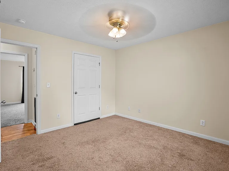214 Cumberland Cove Dr — Photo 21