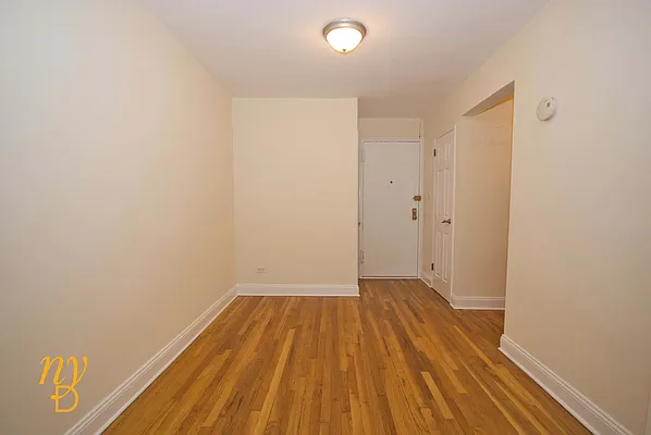 Rented by New York Dwellings LLC | media 14