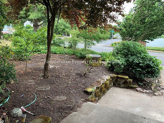 3rd image of 1757 Oak Patch Rd