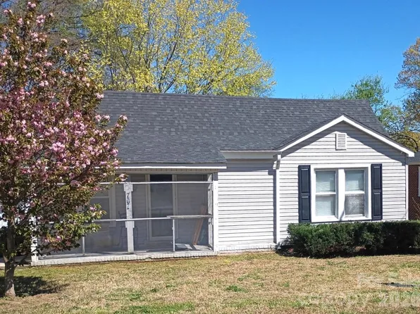 707 Oakshade Ave, Kannapolis, NC 28083