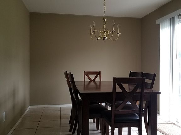 4th image of 2814 Buckleigh Dr