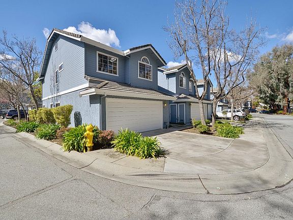 3rd image of 2637 Heritage Park Cir