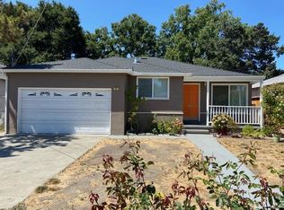 3 Camellia Ct, Palo Alto, CA 94303
