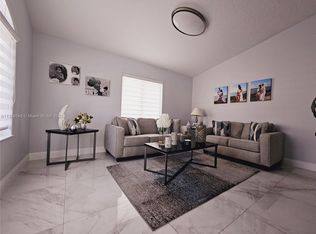 3438 W 75th Pl, Hialeah, FL 33018