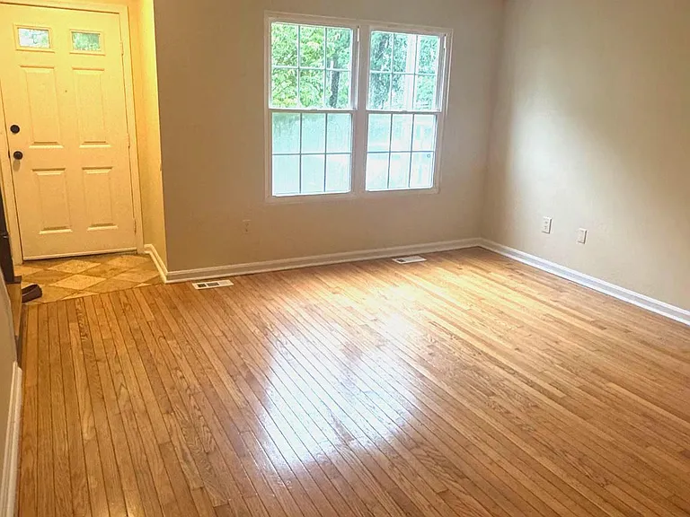 18952 Ebbtide Cir — Photo 2