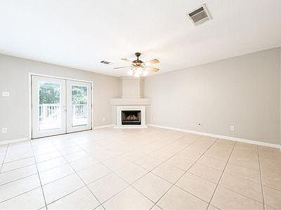 3rd image of 15317 Oconto Dr