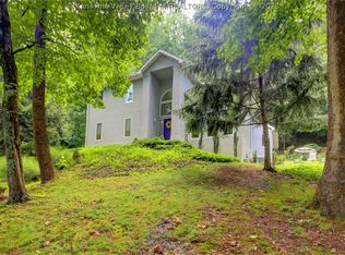 722 Glenridge Rd, Charleston, WV 25304