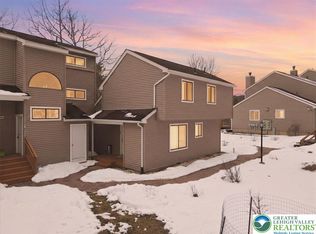 3322 Windermere Dr, Bushkill, PA 18324