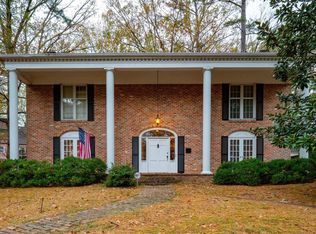 3118 Foxcroft Rd, Little Rock, AR 72227