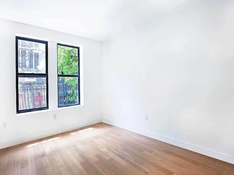 137 W 137th St #55B — Photo 3
