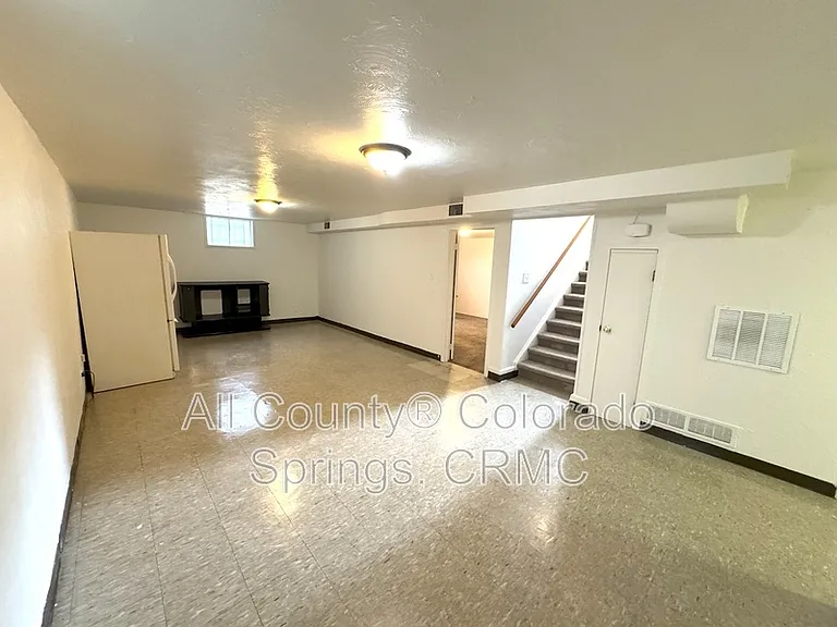 1515 Eagle View Dr — Photo 19