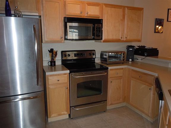4th image of 275 Old Village Center Cir Unit 6105