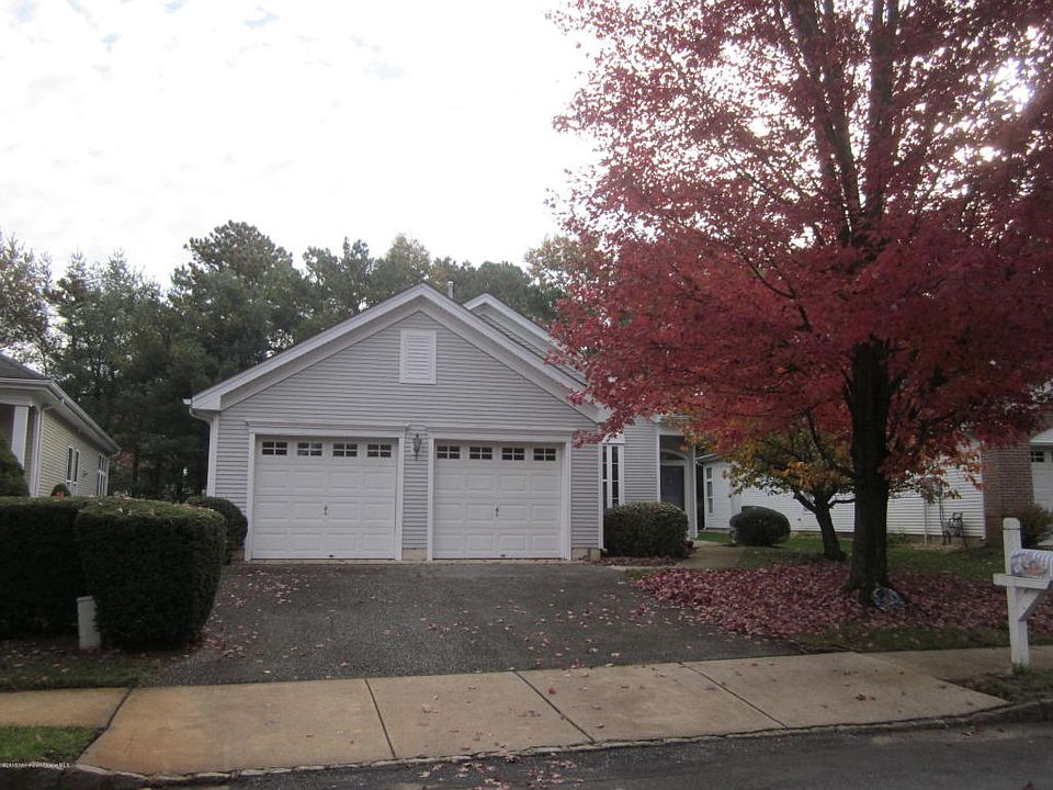1st image of 43 Summerwinds Dr