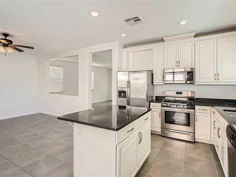 11783 Red Water Ct — Photo 5