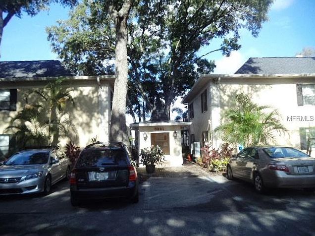 1st image of 5221 Bayshore Blvd APT 56