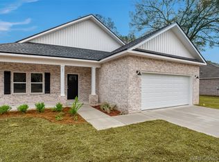 101 Fountain Crest Dr, Enterprise, AL 36330