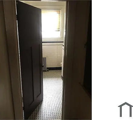 1 bed, $1,000 — Photo 4