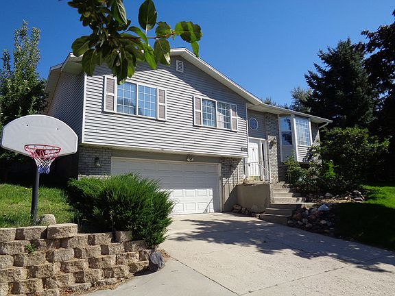 3rd image of 8707 S Harvard Park Dr
