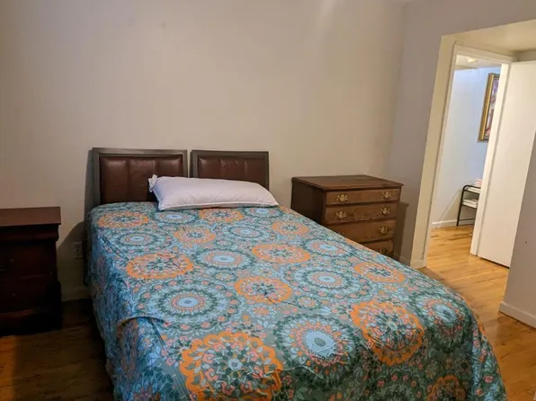 (undisclosed Address), New York, NY 10040