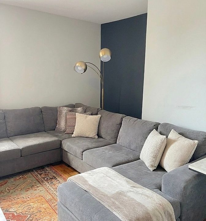 1st image of 816 Ottawa St #816