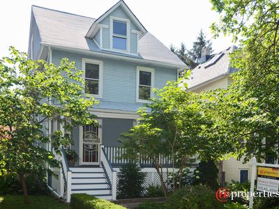 3925 N Lowell Ave, Chicago, IL, 60641