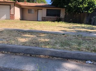 1573 Sacramento Dr, Merced, CA