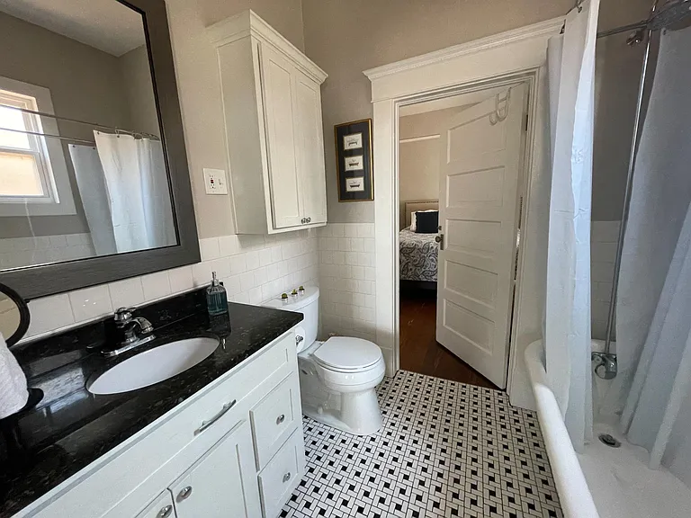 811 W Missouri Ave — Photo 14