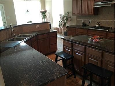 3rd image of 1119 Laurel Oak Trl