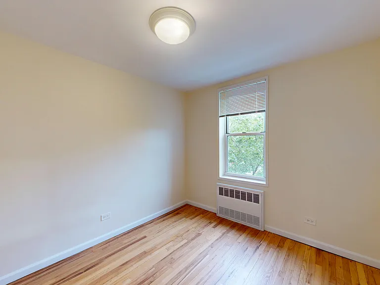 24510 Grand Central Pkwy #5B — Photo 10