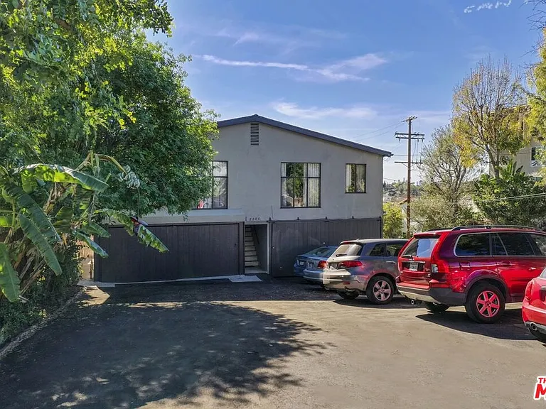 2986 Waverly Dr #4 — Photo 15