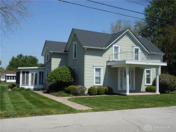 30 E Walnut St, Phillipsburg, OH 45354