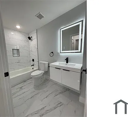 2061-63 N 62nd St #6 — Photo 5