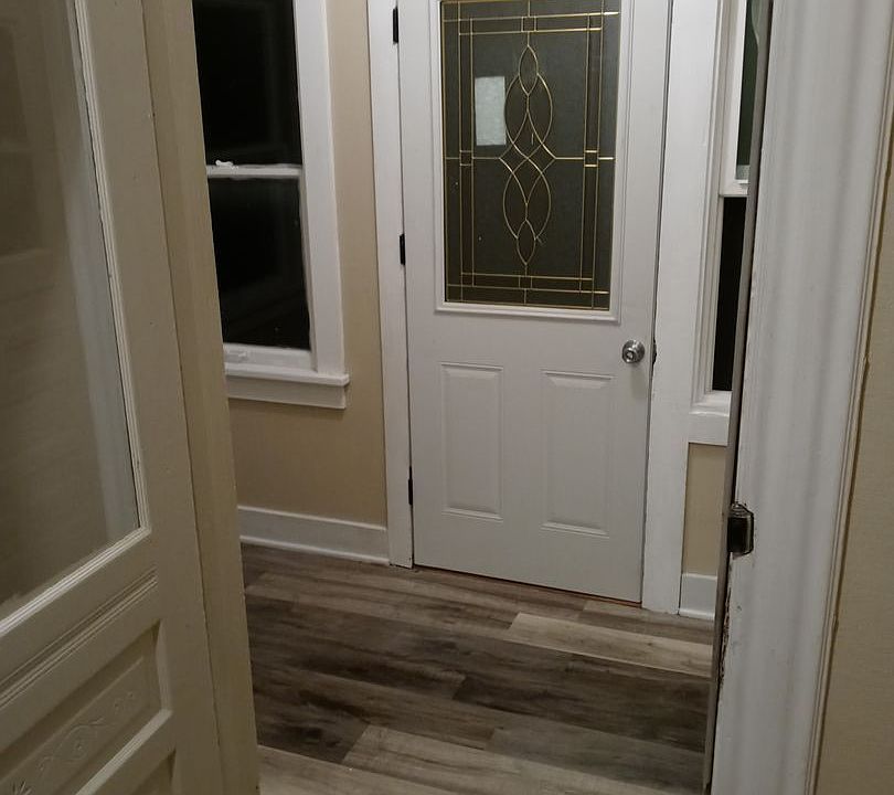 109 Market St, Gridley, IL 61744 Zillow