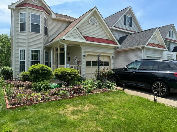 6155 Tamborine Ct, Woodbridge, VA 22193