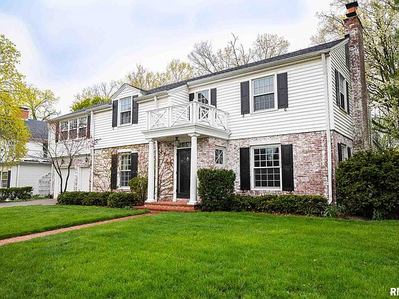 2nd image of 315 W Crestwood Dr