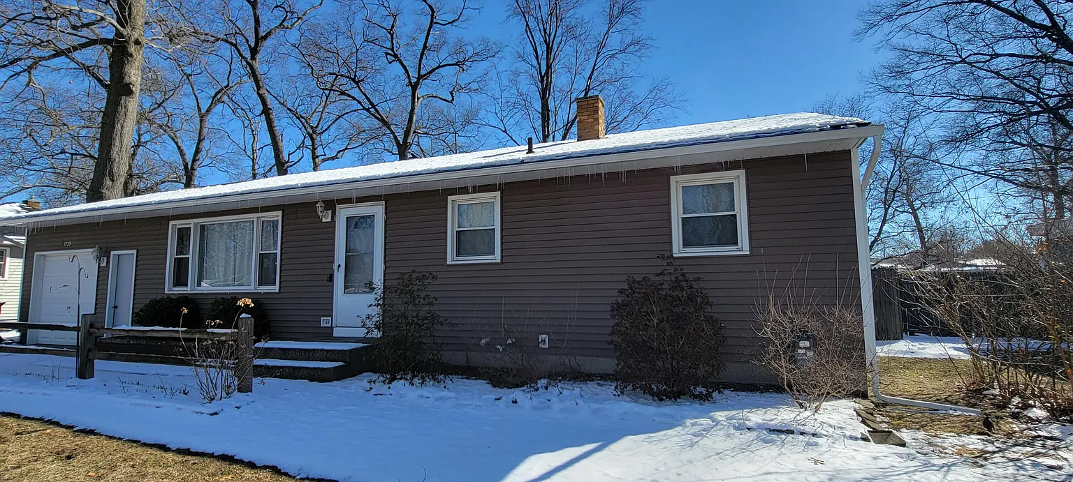 1739 Columbus Ave photo 1