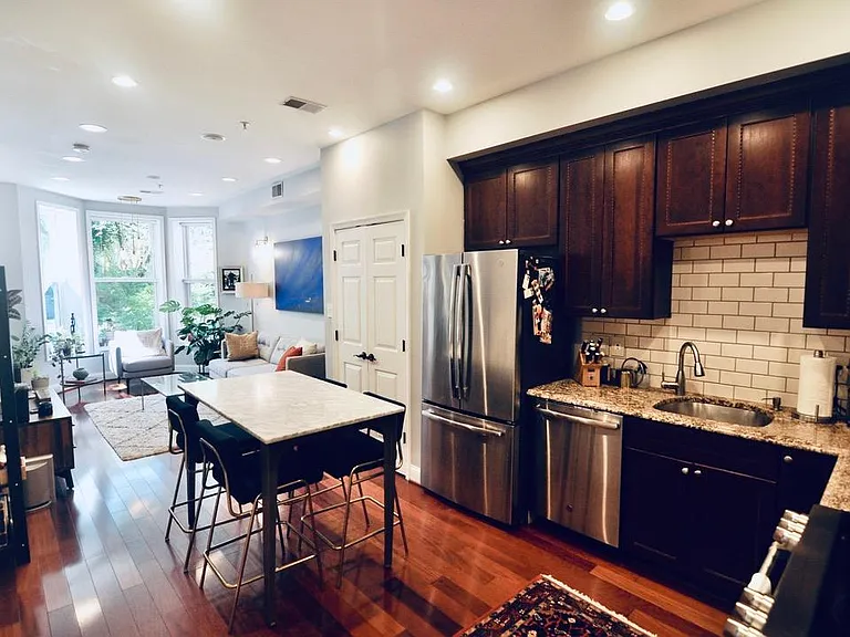 3365 18th St NW — Photo 5