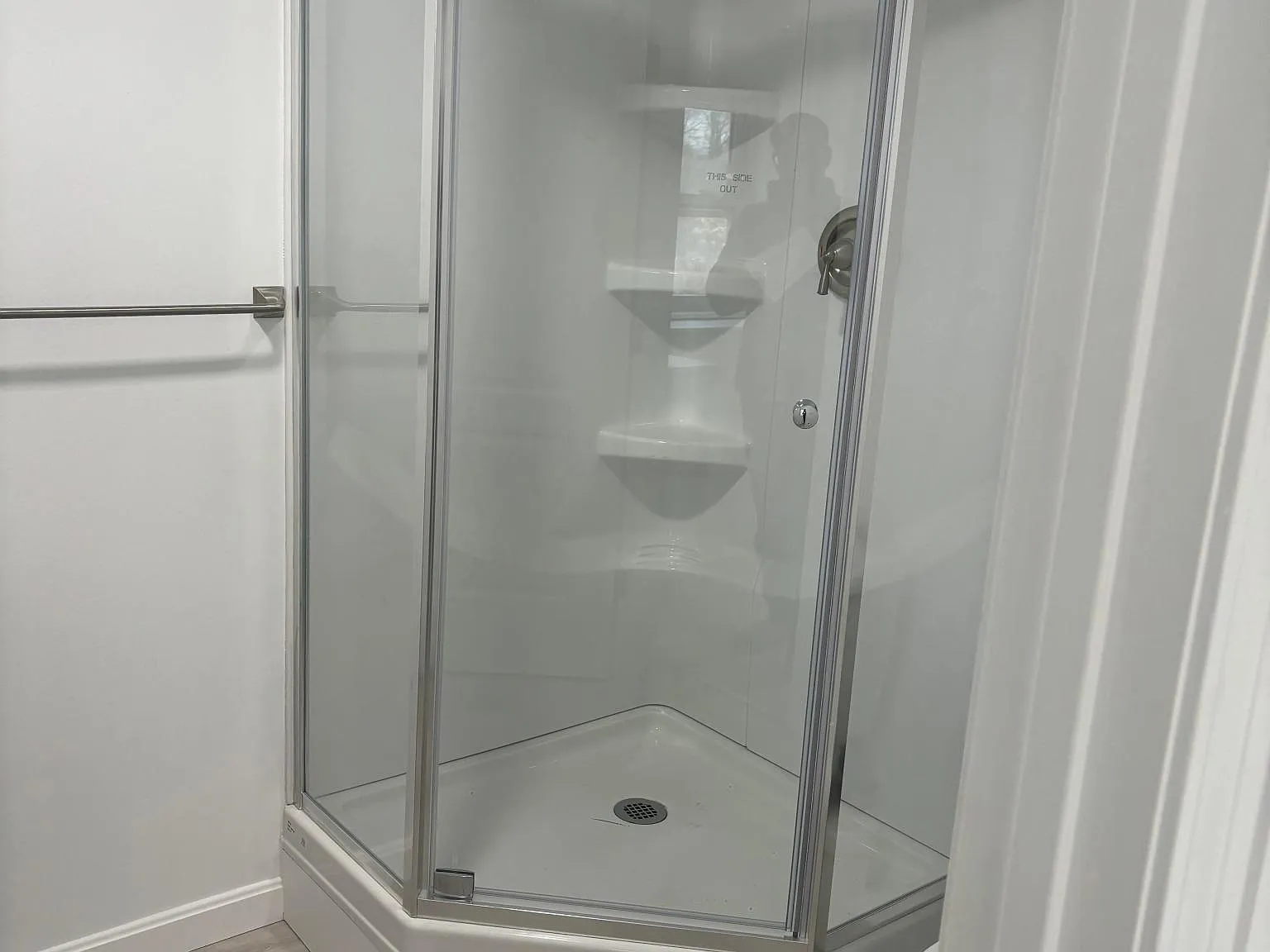 5 bed, 600 sqft, $5,000 — Photo 4