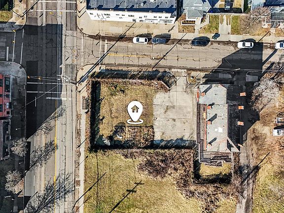 2nd image of 1230 E Main St