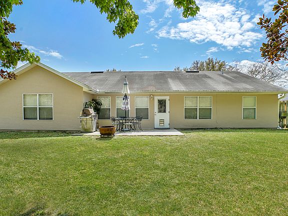 5th image of 1036 Deer Chase Dr