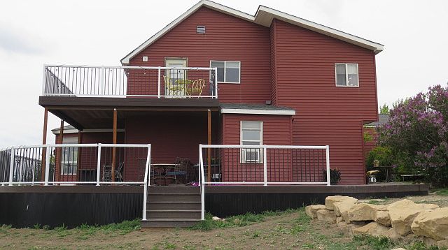 1st image of 841 22nd Rd NE