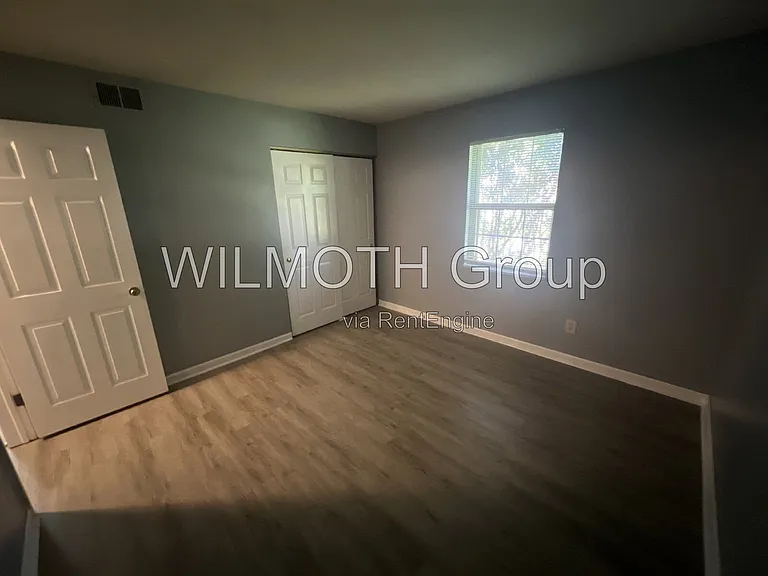 1310 Millerwood Dr #3 — Photo 9