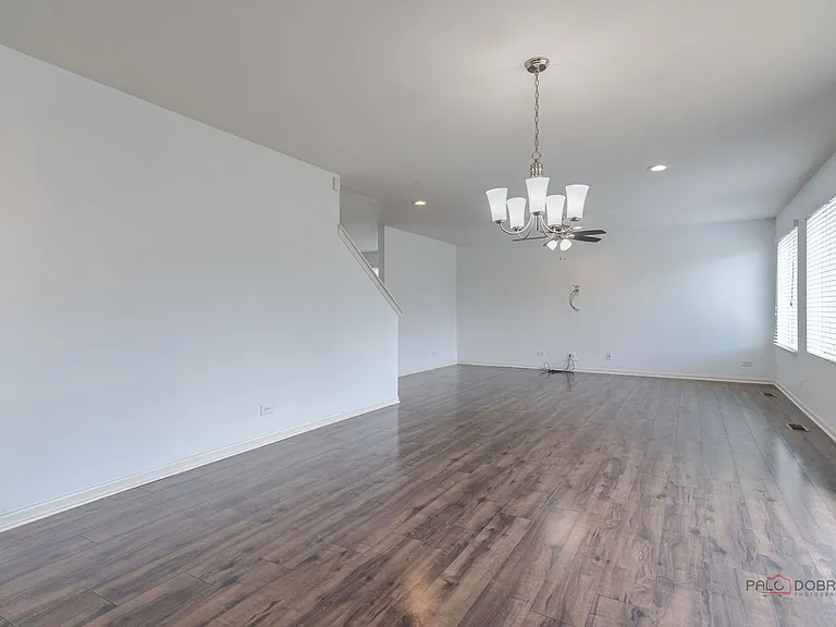 202 Minuet Cir — Photo 10