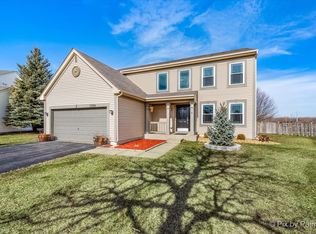 11290 Devon Ct, Huntley, IL 60142